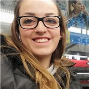 Profesora de lengua catalana ofrece clases particulares para adultos y niños